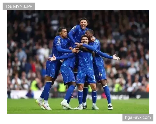 切尔西与拜仁激烈争夺新星控股权，转会谈判持续升温