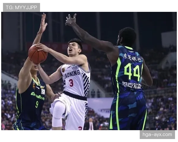 凯塞多防守状态回暖，精准拦截助力球队再次取得胜利