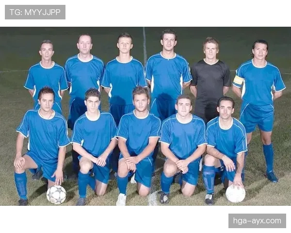 劳塔罗与同代前锋对比：稳定性及上限空间分析